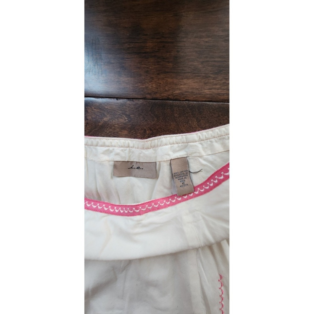 i.e. Midi Skirt Womens 12 White Pink Embroidered Cotton Excellent A-Line Boho - Picture 4 of 8